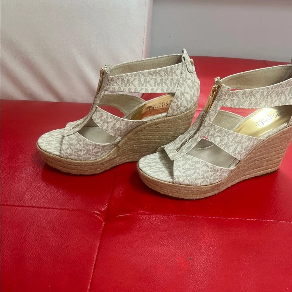 Michael Kors Beige Espadrille Wedges - Picture 2 of 4